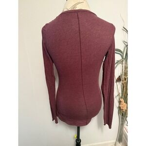 Lululemon Long‎ Sleeve Scoop Neck Shirt Burgundy Heathered Size Unknown Athletic